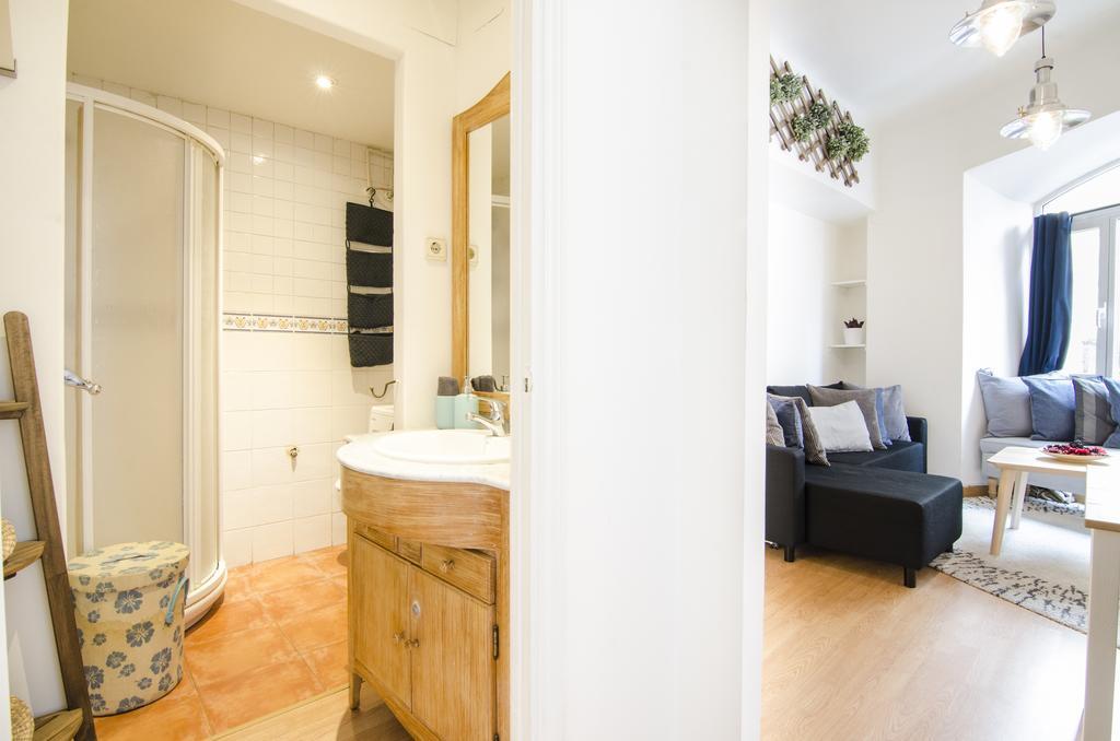 Lollipop Flats City Centre Deluxe Suite Мадрид Екстериор снимка