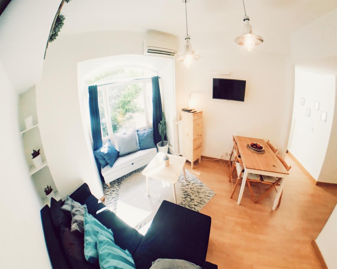 Lollipop Flats City Centre Deluxe Suite Мадрид Екстериор снимка