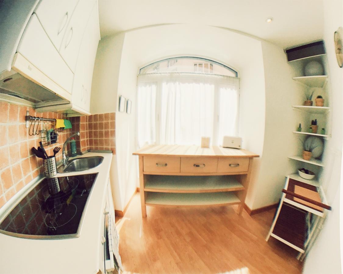 Lollipop Flats City Centre Deluxe Suite Мадрид Екстериор снимка