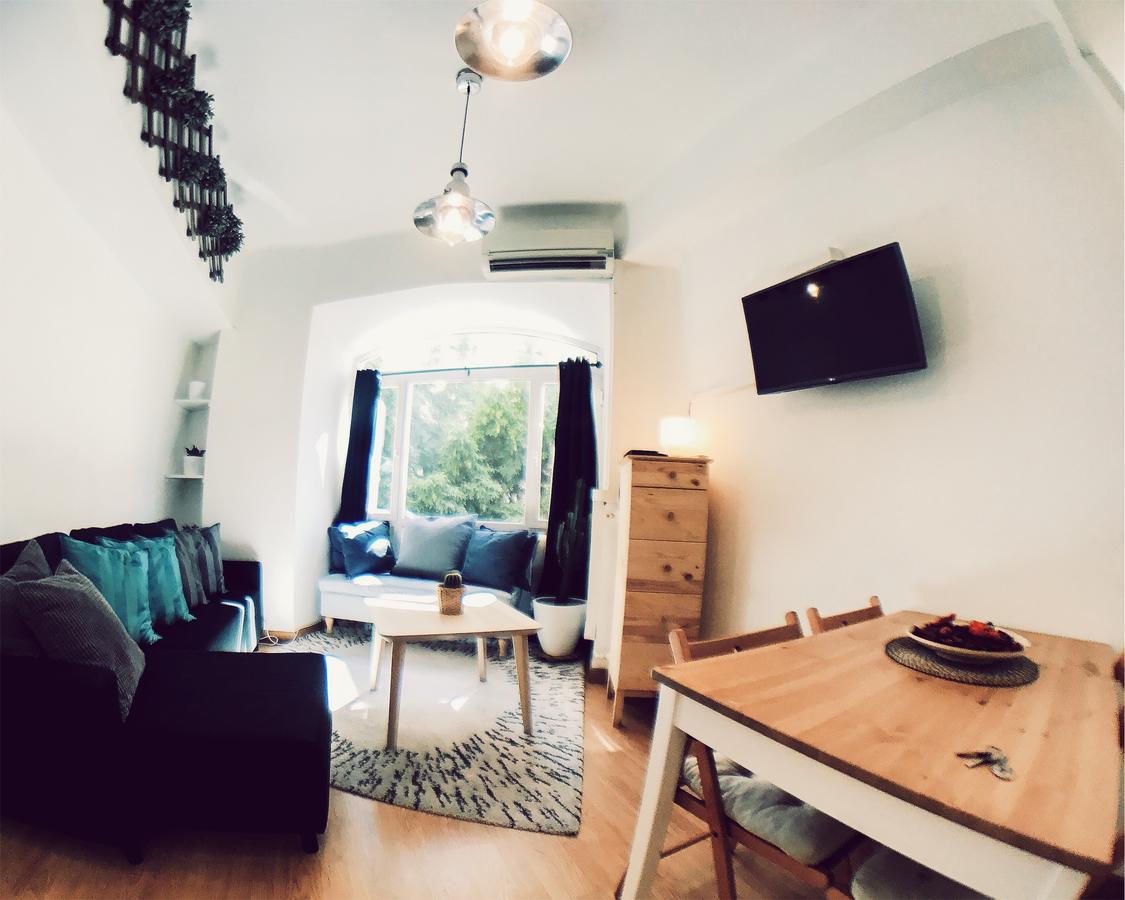 Lollipop Flats City Centre Deluxe Suite Мадрид Екстериор снимка